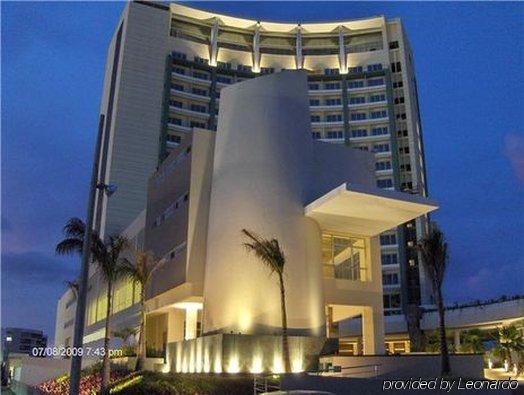Krystal Urban Cancun & Beach Club Kültér fotó
